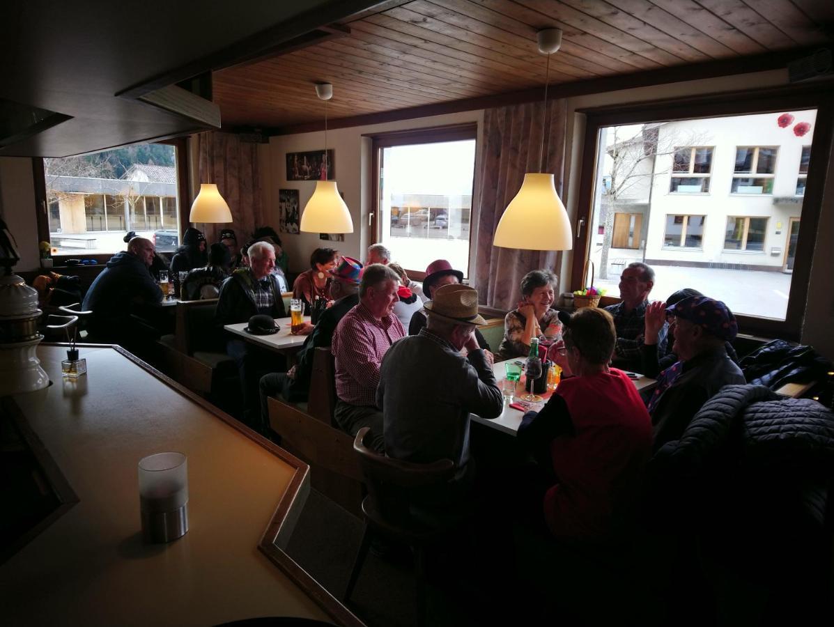 Gasthaus Krone Ubersaxen Extérieur photo