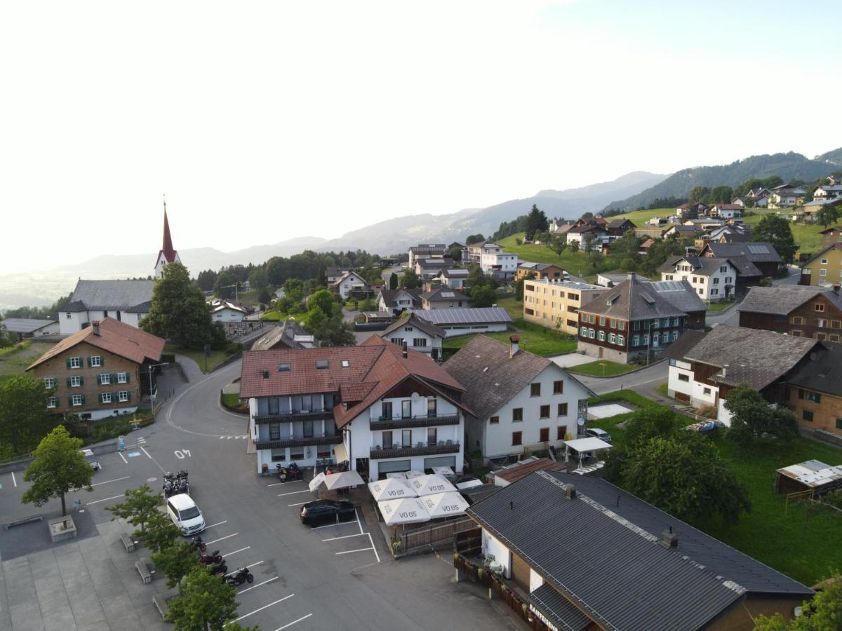 Gasthaus Krone Ubersaxen Extérieur photo